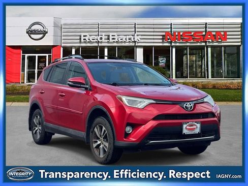 Used 2016 Toyota RAV4 XLE w/ Protection Package image 1