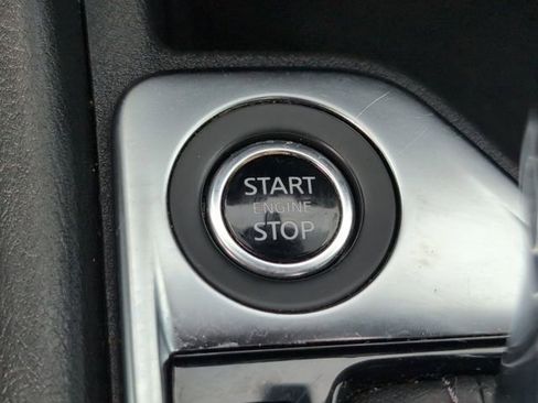 Used 2024 Nissan Sentra SV FWD image 24