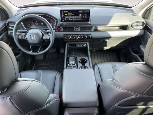 Used 2026 Honda Passport RTL image 13