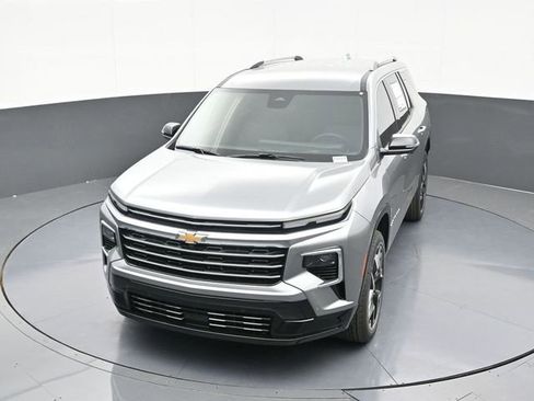 New 2026 Chevrolet Traverse High Country w/ LPO, Floor Liner Package FWD image 65