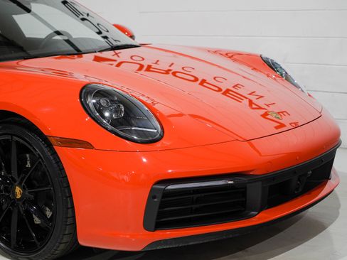 Used 2021 Porsche 911 Carrera RWD image 24