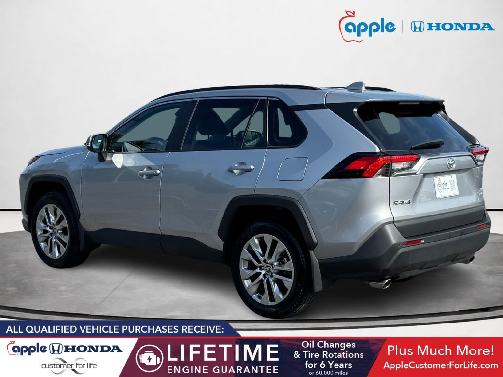 Used 2025 Toyota RAV4 XLE Premium w/ Weather Package AWD/4WD image 4