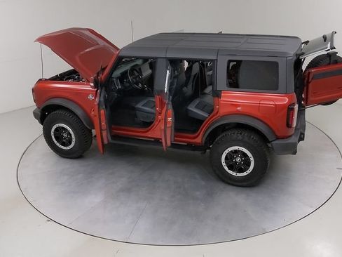 Certified 2023 Ford Bronco Outer Banks w/ Sasquatch Package AWD/4WD image 53