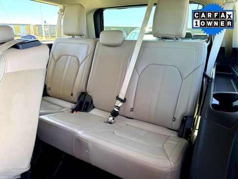 Used 2024 Ford Expedition Max Limited image 17