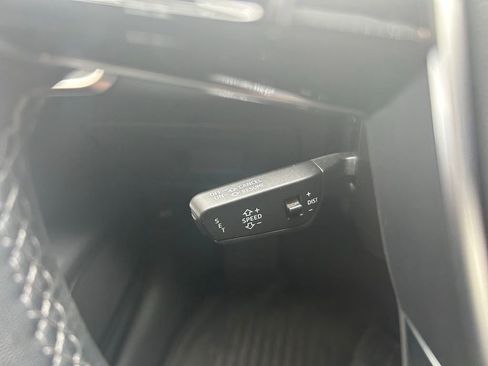 Used 2023 Audi A6 Premium Plus w/ Premium Plus Package image 24