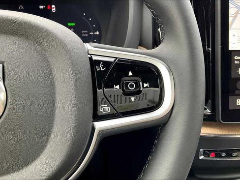 New 2026 Volvo XC60 T8 Plus w/ Protection Package Premier image 18