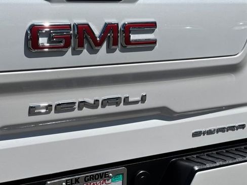 Used 2021 GMC Sierra 1500 Denali w/ Denali Ultimate Package AWD/4WD image 54