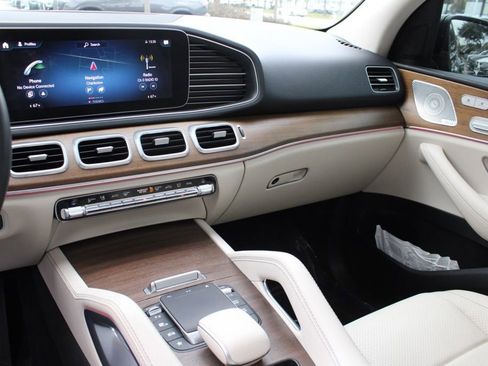 Certified 2022 Mercedes-Benz GLE 350 4MATIC image 16