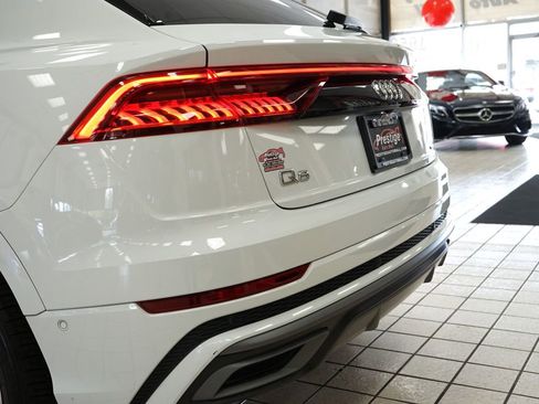 Used 2023 Audi Q8 Premium Plus AWD/4WD image 16
