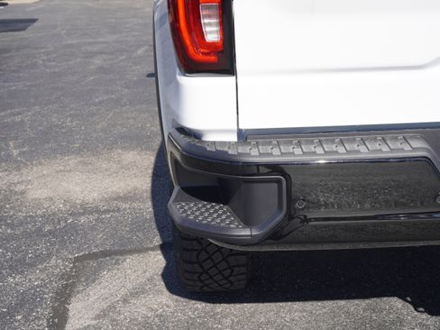 New 2026 GMC Sierra 1500 AT4X image 8