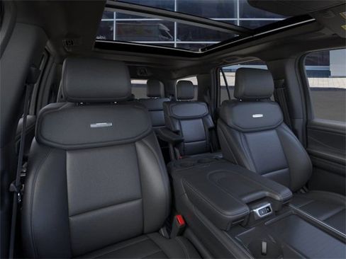 New 2025 Ford Expedition Platinum w/ Stealth Performance Package image 10