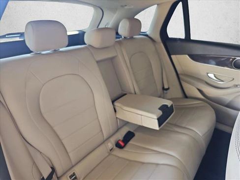 Used 2020 Mercedes-Benz GLC 300 image 22