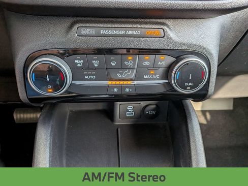 Used 2022 Ford Escape SE w/ SE Sport Appearance Package FWD image 20