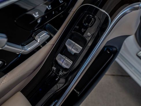 Used 2024 Mercedes-Benz S 580 4MATIC Sedan image 34
