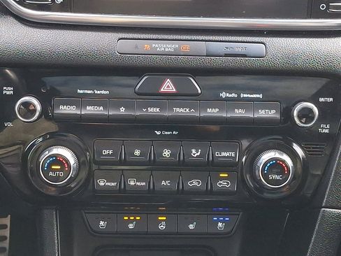 Used 2022 Kia Sportage SX image 17