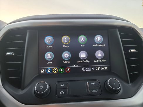 Used 2023 GMC Acadia SLT w/ Trailering Package image 28