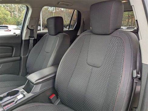 Used 2015 GMC Terrain SLE image 22