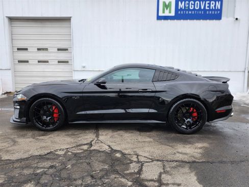 Used 2019 Ford Mustang GT image 2