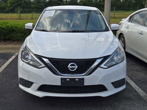 Used 2017 Nissan Sentra S FWD image 3