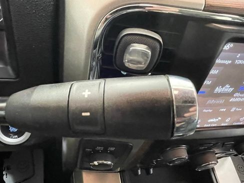 Used 2018 RAM 2500 Laramie w/ Snow Chief Group AWD/4WD image 27