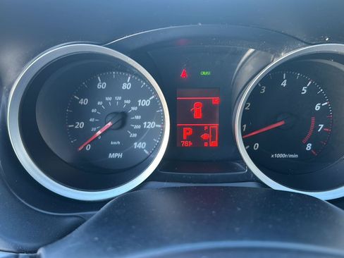 Used 2010 Mitsubishi Lancer ES FWD image 19