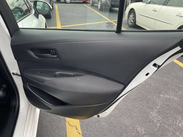 Used 2025 Toyota Corolla LE FWD image 36