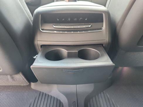 Used 2025 Cadillac Escalade Sport Platinum w/ LPO, Floor Liner Package AWD/4WD image 41