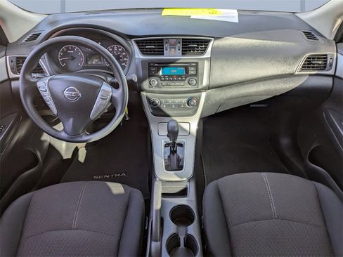 Used 2015 Nissan Sentra S image 13