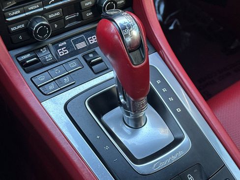 Used 2013 Porsche 911 Carrera S image 20