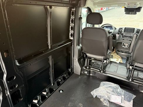 New 2026 RAM ProMaster 1500 w/ Cold Weather Group FWD image 39