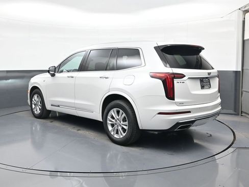 Used 2024 Cadillac XT6 Luxury w/ LPO, Floor Liner Package AWD/4WD image 5