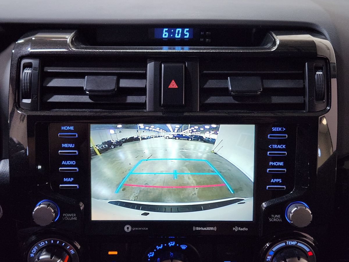Used 2021 Toyota 4Runner TRD Off-Road Premium AWD/4WD image 33