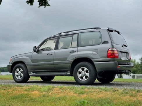 Used 2000 Toyota Land Cruiser AWD/4WD image 27
