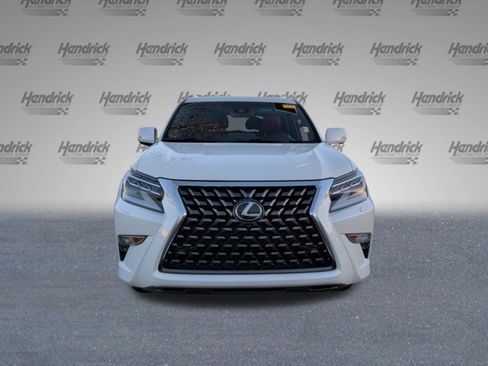 Used 2022 Lexus GX 460 Luxury image 3