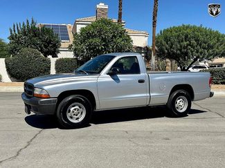 Used 2002 Dodge Dakota 2WD Regular Cab image 1