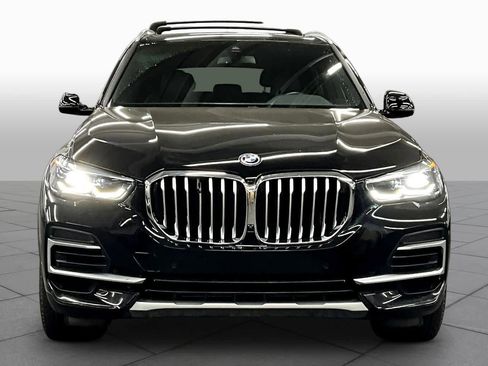 Used 2023 BMW X5 xDrive45e w/ Parking Assistance Package AWD/4WD image 3