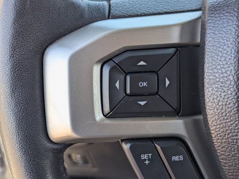 Used 2020 Ford F150 Lariat w/ Equipment Group 502A Luxury AWD/4WD image 27