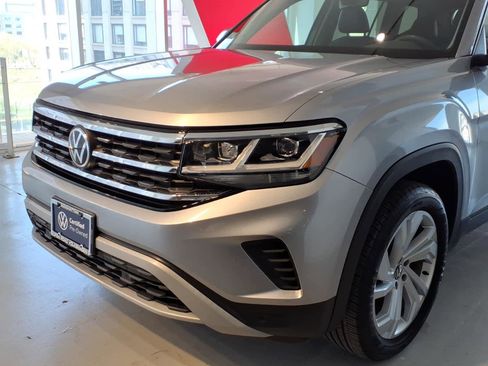 Used 2023 Volkswagen Atlas SE w/ Panoramic Sunroof Package AWD/4WD image 7