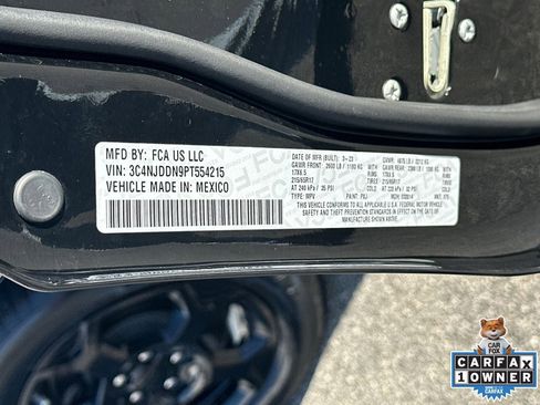 Used 2023 Jeep Compass Trailhawk image 32