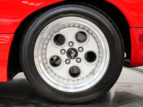 Used 1991 Lamborghini Diablo Coupe RWD image 10