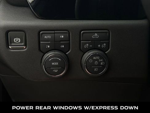 Used 2024 Chevrolet Silverado 1500 LT Trail Boss w/ Convenience Package II image 24