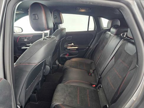 Used 2023 Mercedes-Benz GLA 250 image 16