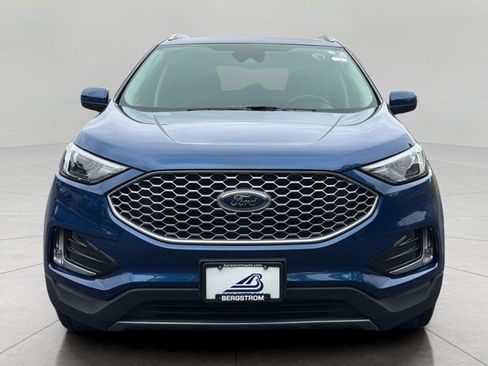 Certified 2024 Ford Edge SEL w/ Convenience Package AWD/4WD image 4