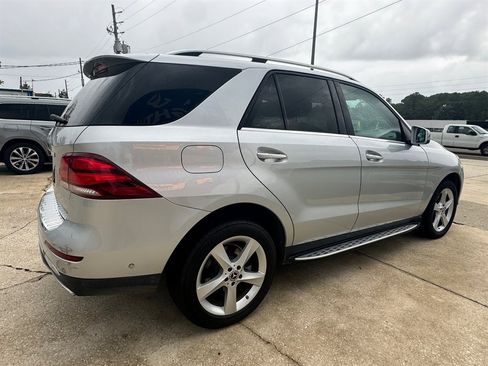 Used 2018 Mercedes-Benz GLE 350 w/ Premium 1 Package image 5