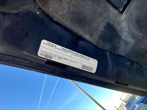 Used 2017 RAM 2500 SLT image 32