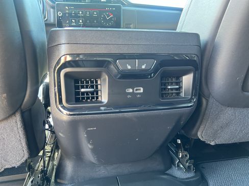 Used 2023 GMC Sierra 1500 AT4X AWD/4WD image 30
