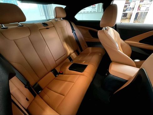 Used 2024 BMW 230i Coupe w/ M Sport Package RWD image 15