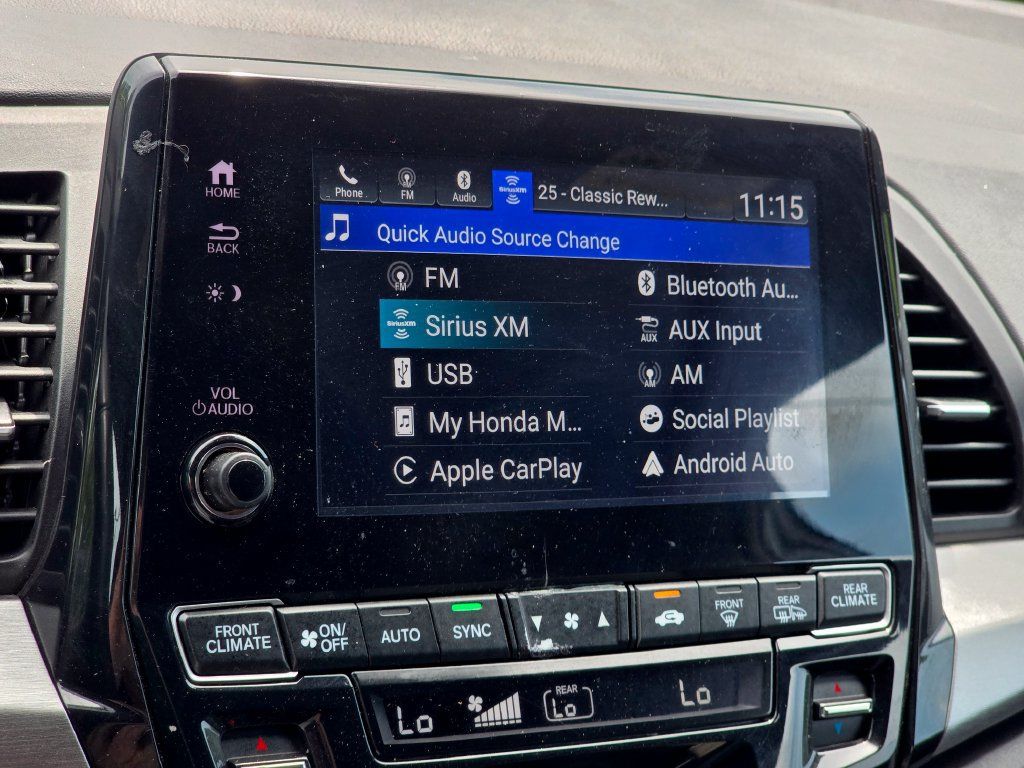 Used 2023 Honda Odyssey Sport image 40