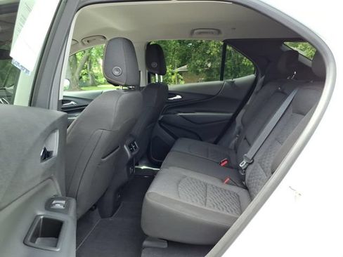 Used 2020 Chevrolet Equinox LT AWD/4WD image 11