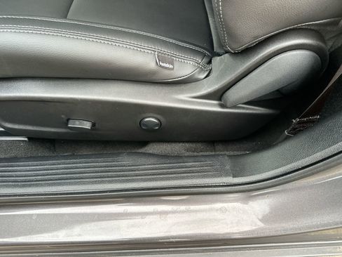 Used 2023 Dodge Challenger R/T w/ Blacktop Package image 12